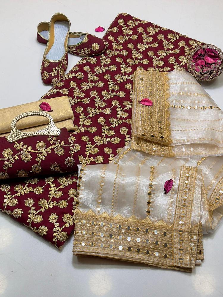 5 Pcs Women's Un-Stitched Chiffon Embroidered Suit + Free Clutch and khussa.